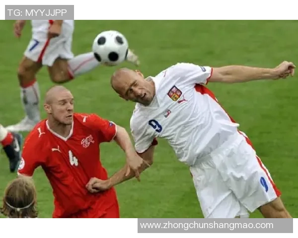 足球巨星C领衔新篇章 引领时代潮流与赛场传奇再续